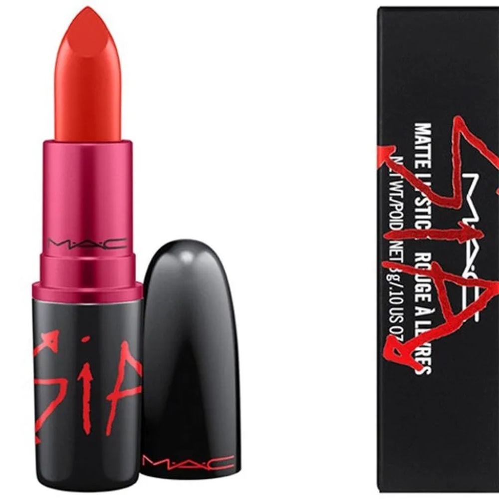 MAC Cosmetics SIA Viva Glam